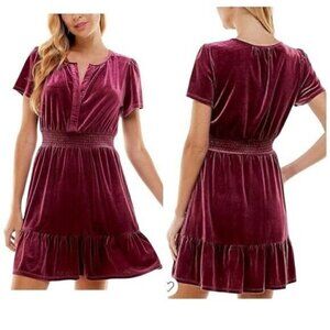 City Studio Women's Short Velvet Mini Dress Size Small